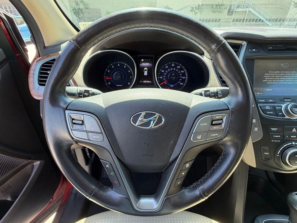 Used 2014 Red Hyundai Base image 20