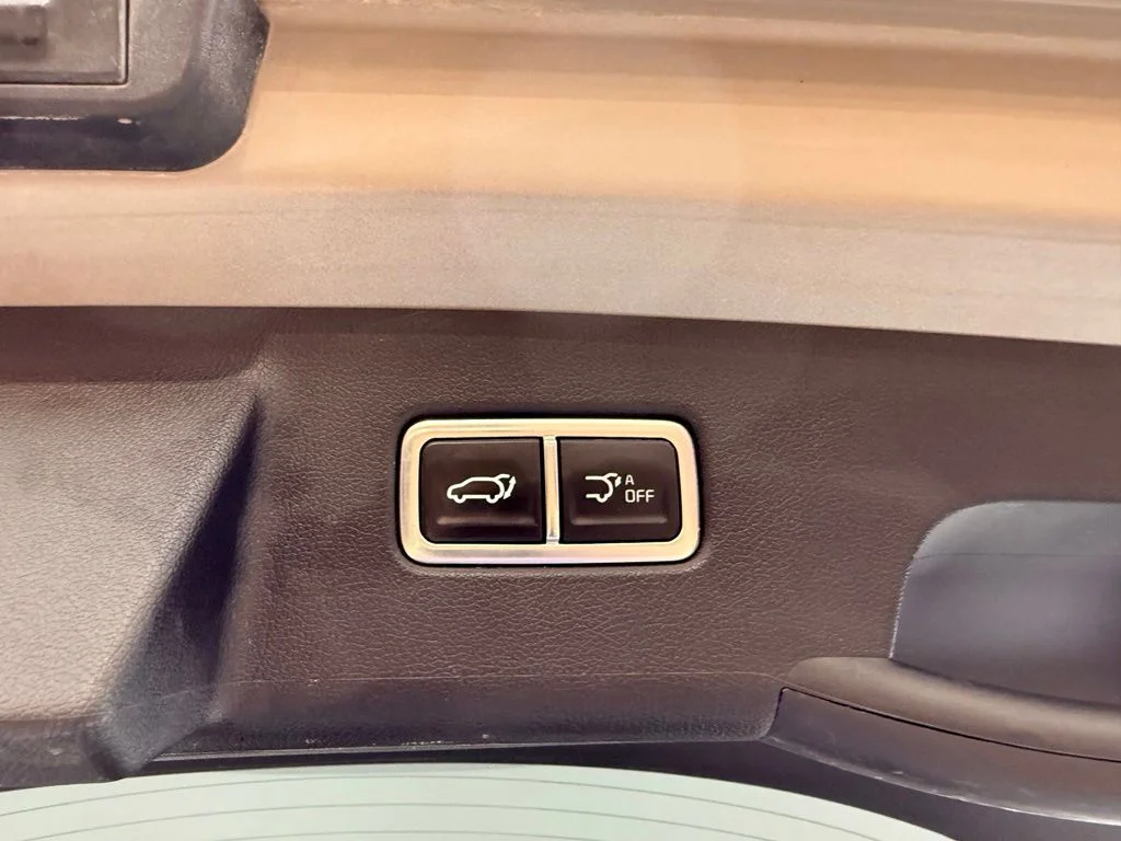 Used 2024 Brown Kia X-Line EX image 14