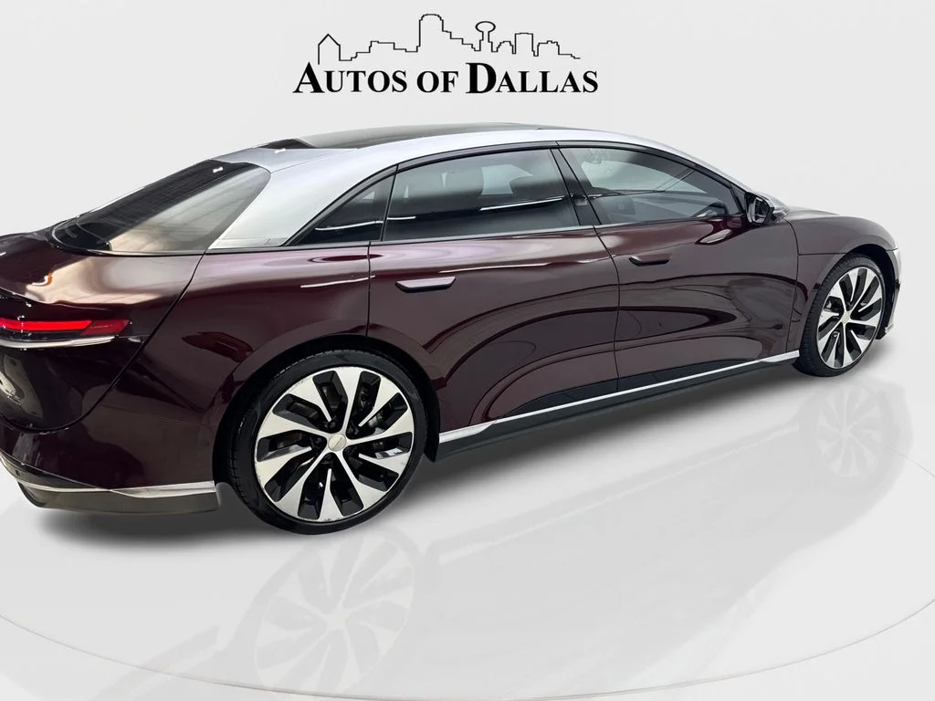 Used 2022 Red Lucid Grand Touring image 13