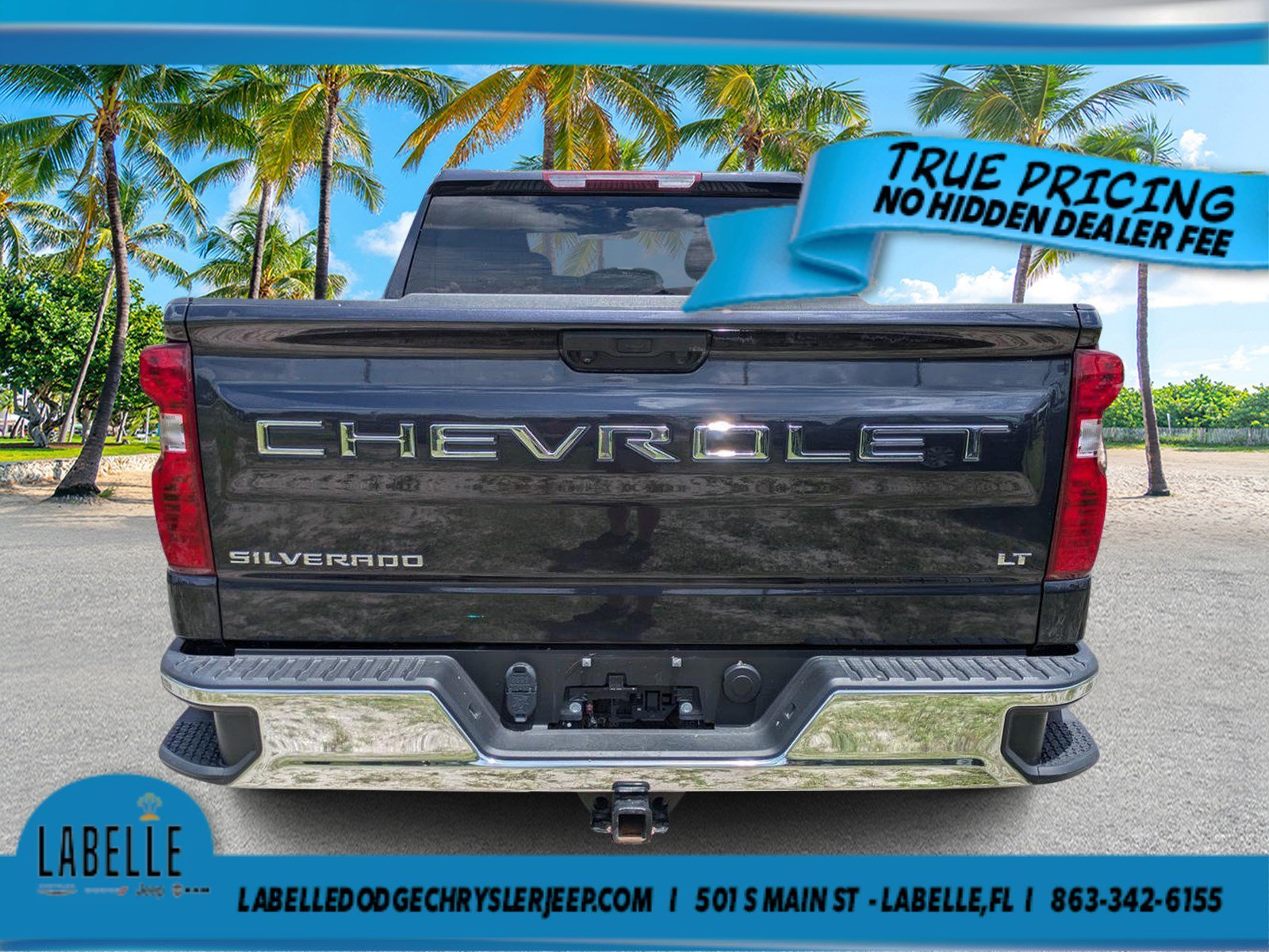 Used 2024 Dark Ash Metallic Chevrolet LT image 4