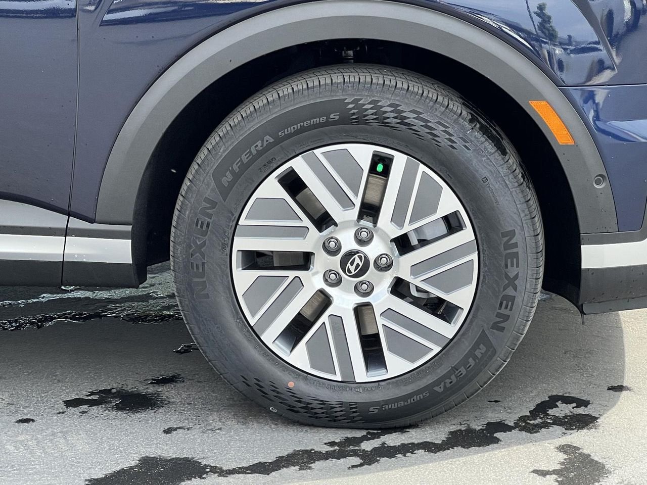 New 2026 Classy Blue Pearl Hyundai SEL Premium 8P image 16