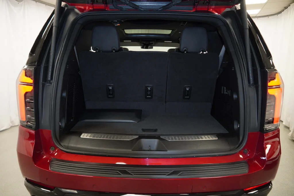 2025 Chevrolet Tahoe RST - Photo 30