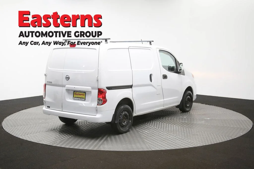 Used 2019 White Nissan SV image 38
