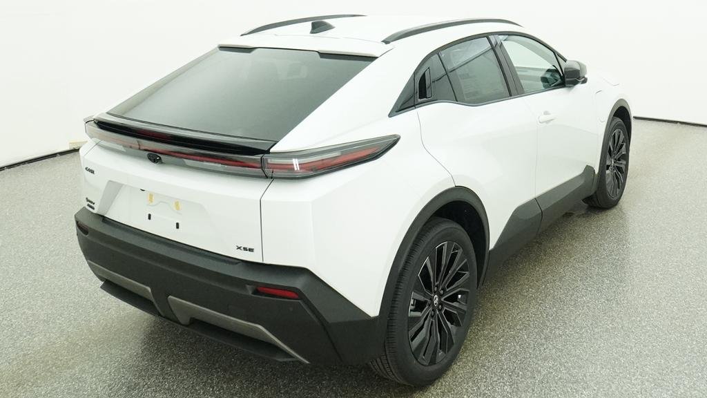 New 2026 Wind Chill Pearl Toyota XSE image 22