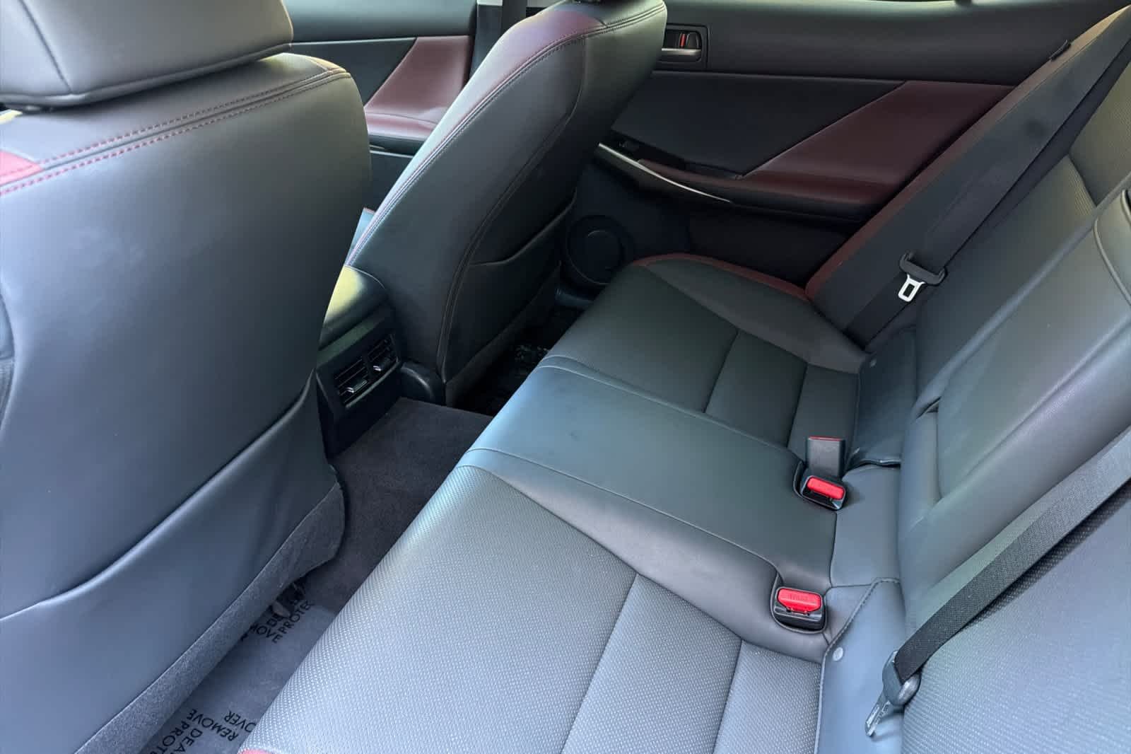 Used 2019 Eminent White Pearl Lexus  image 4