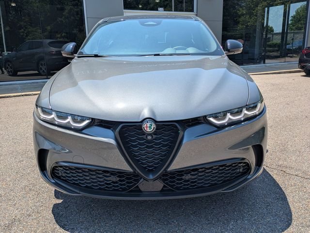 Used 2024 Silver Alfa Romeo Veloce image 11