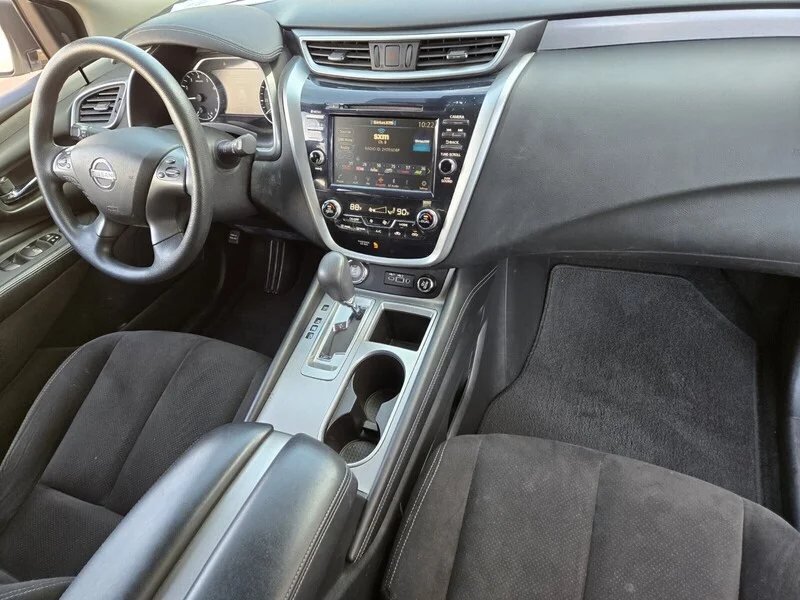 Used 2020 Pearl White Tricoat Nissan S image 14