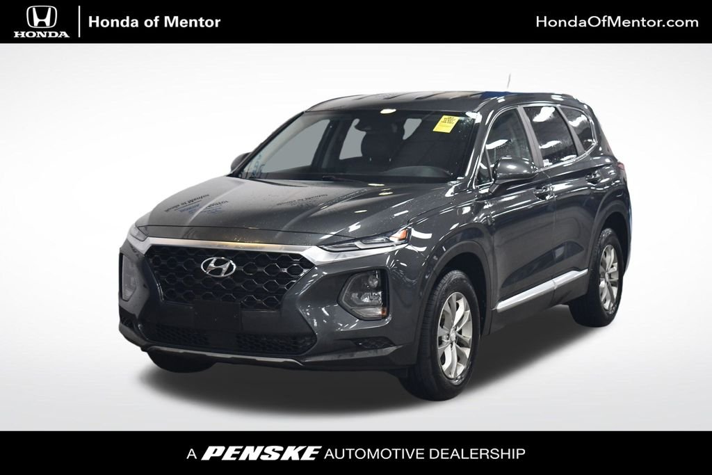 2020 Hyundai Santa Fe SE 2.4's photo