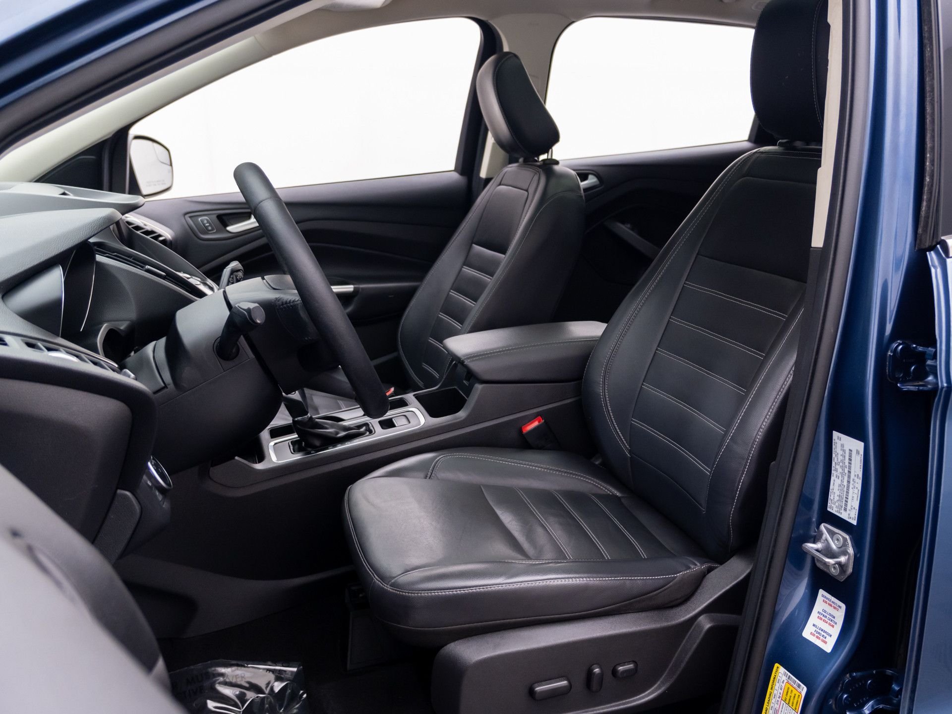 Used 2018 Blue Ford Titanium image 16