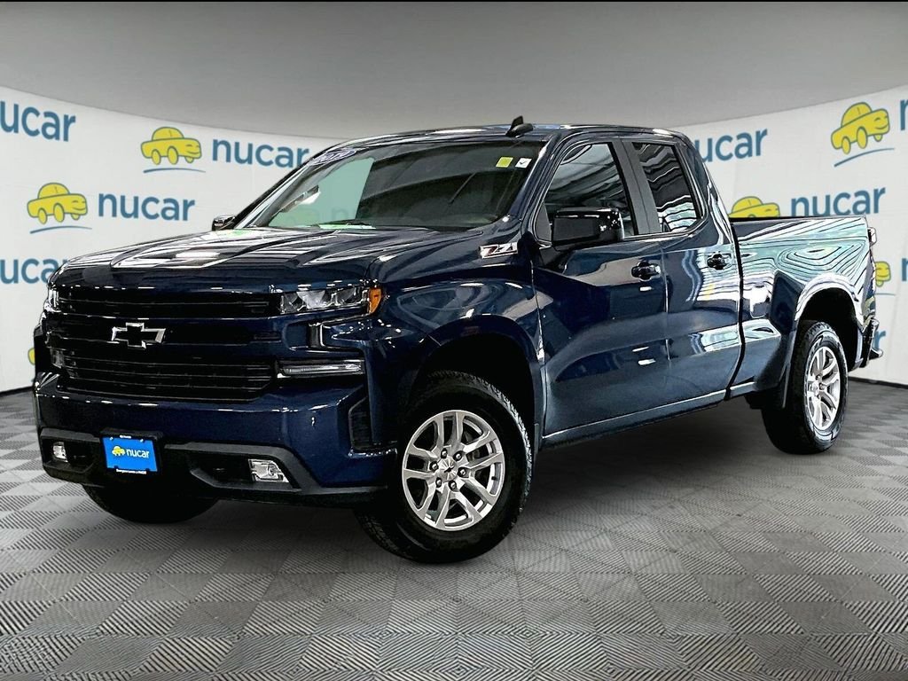 Used 2019 Blue Chevrolet RST image 3