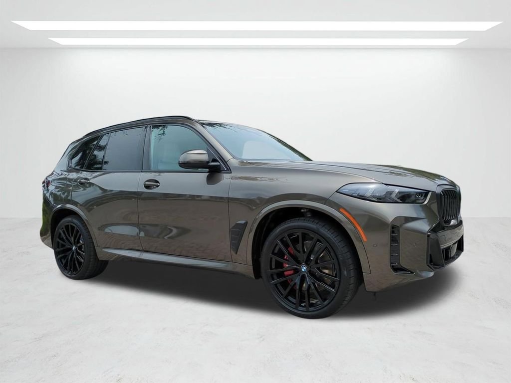 New 2026 Manhattan Green Metallic BMW xDrive40i image 2