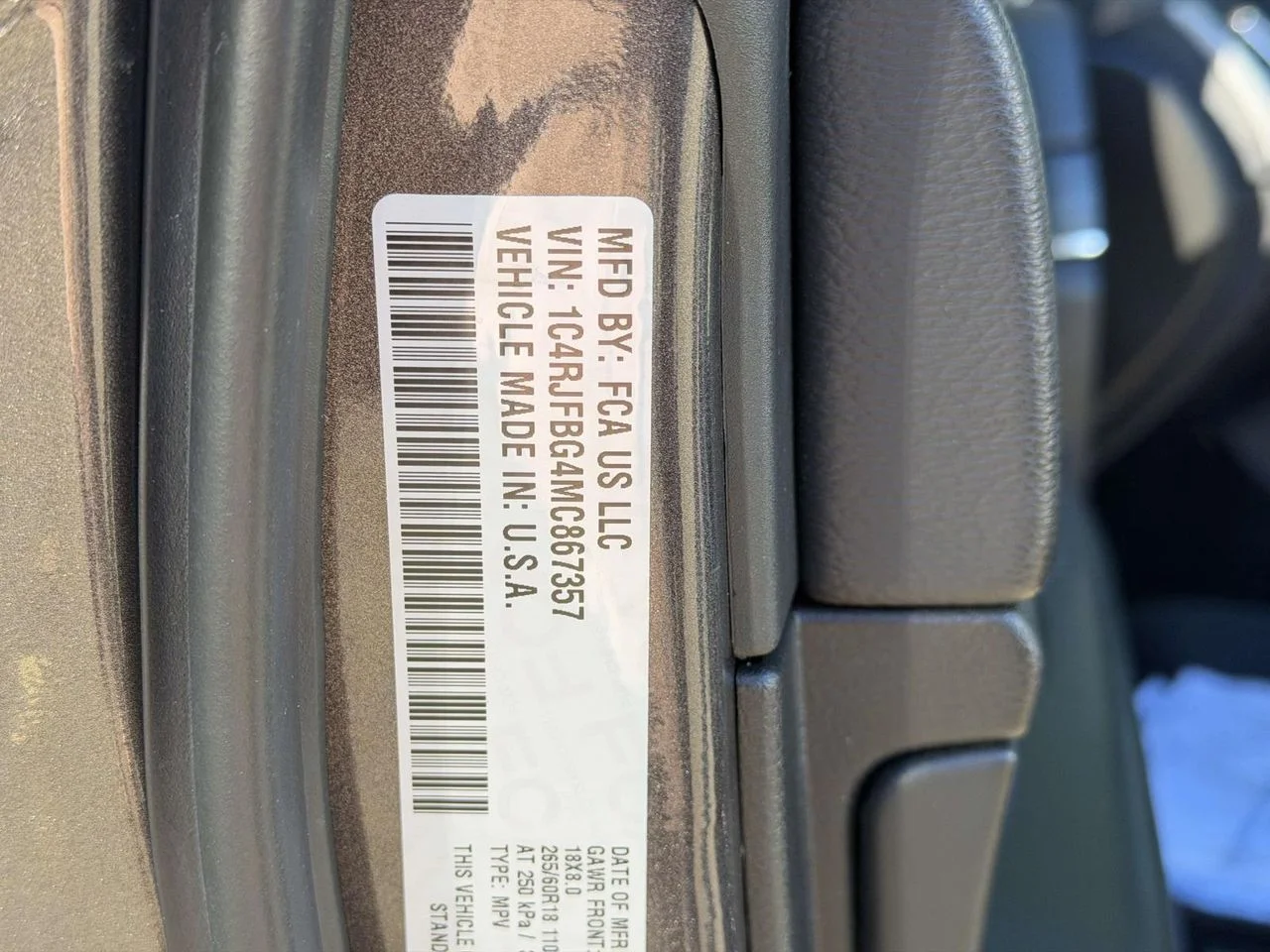 Used 2021 Granite Crystal Metallic Clearcoat Jeep Limited 4x4 image 17