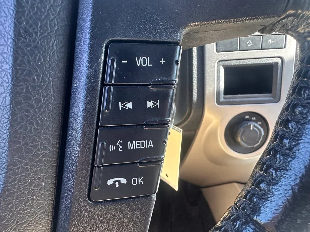 Used 2017 Blue Ford XLT image 17