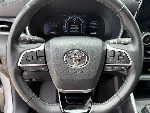 Used 2025 Silver Toyota XSE image 15