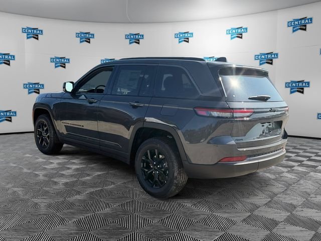 New 2026 Baltic Gray Metallic Clear-Coat Exterior Paint Jeep Altitude image 3