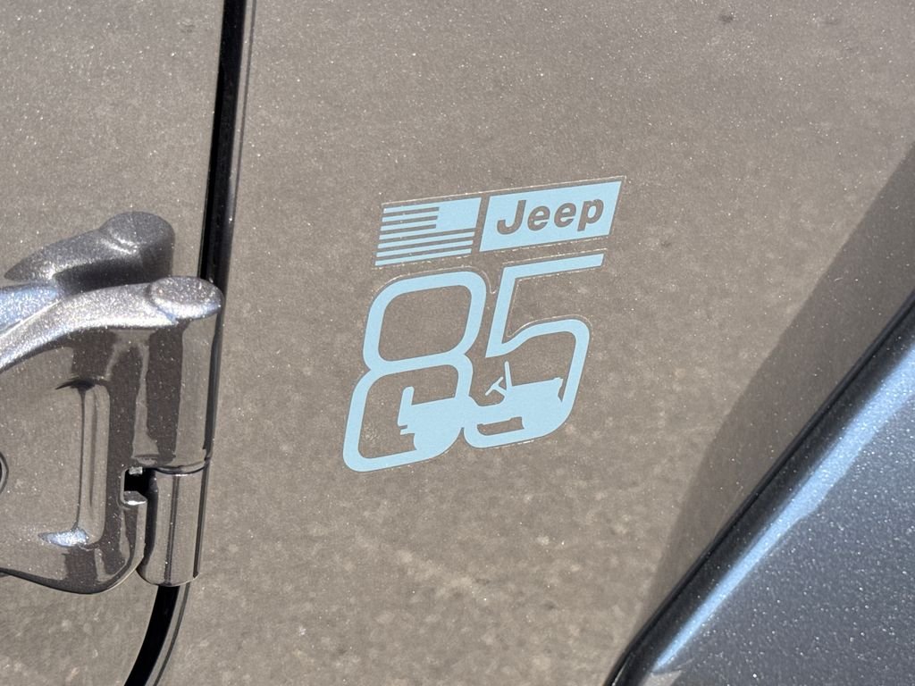 New 2026 Granite Crystal Metallic Clear-Coat Exterior Paint Jeep 85th Anniversary Edition image 8