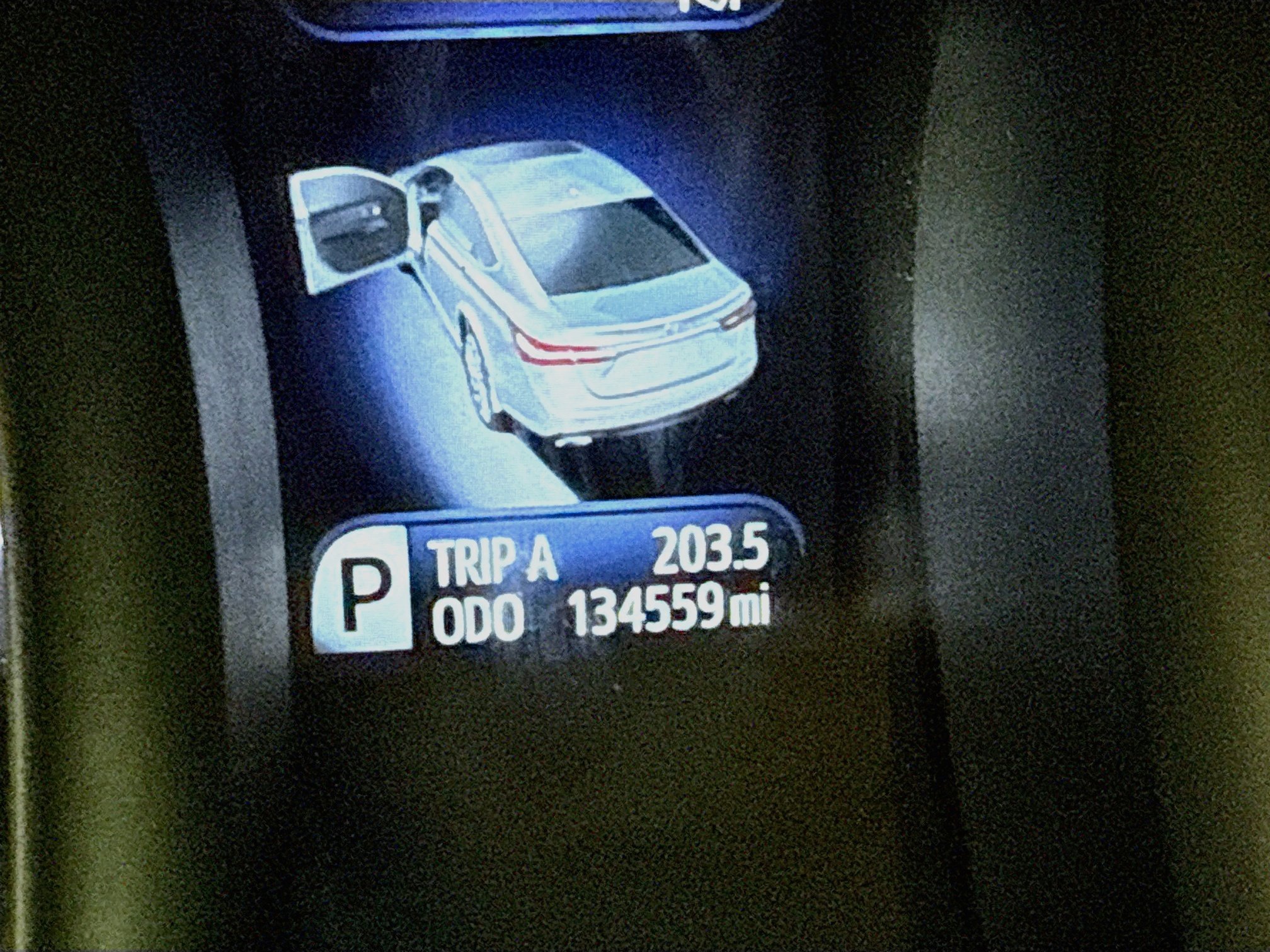 Used 2016 Blizzard Pearl Toyota Limited image 13