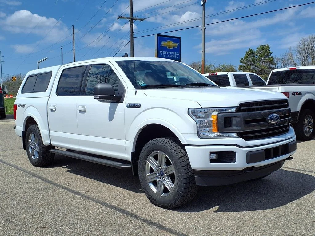 Used 2019 White Ford XLT image 3