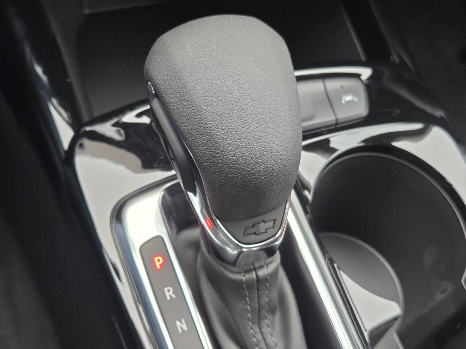 New 2026 Sterling Gray Metallic Chevrolet LT image 28