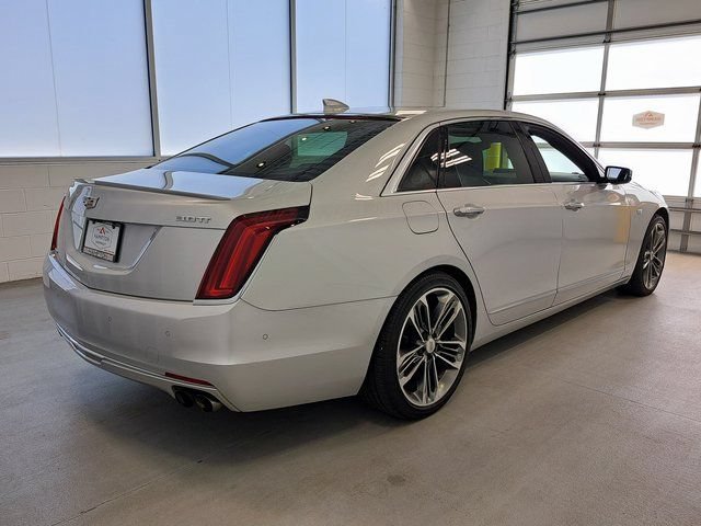 Used 2018 RADIANT SILVER METALLIC Cadillac Platinum AWD image 5