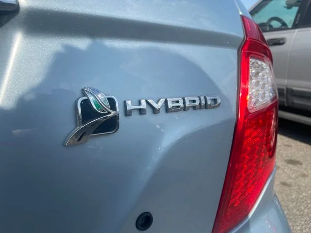Used 2010 Silver Ford Base image 24