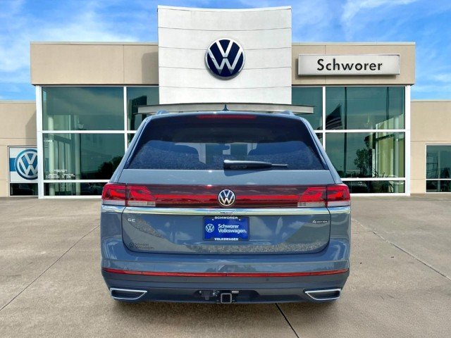 New 2026 Pure Gray Volkswagen SE w/Technology 4M image 7