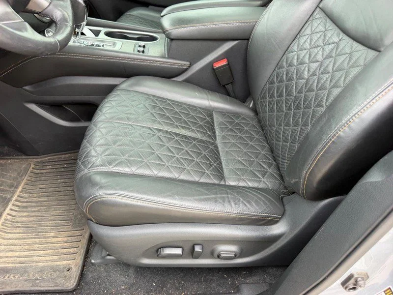 Used 2023 Gray Nissan Platinum image 20