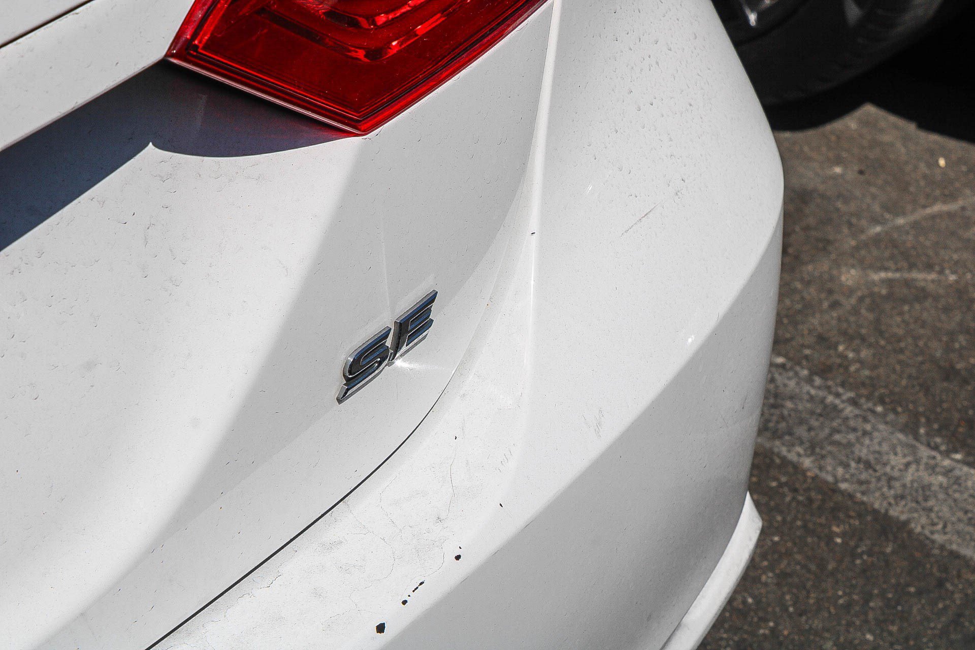 Certified Used 2020 Super White Toyota SE image 16