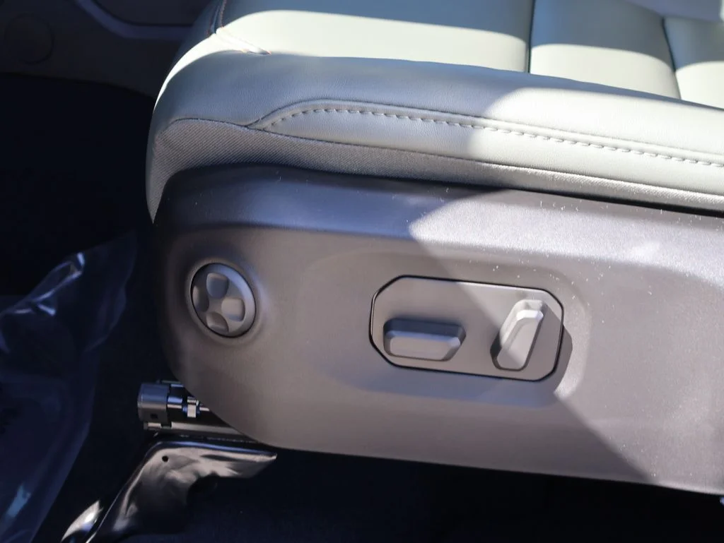 New 2026 Reign Exterior Paint Jeep Mojave image 23