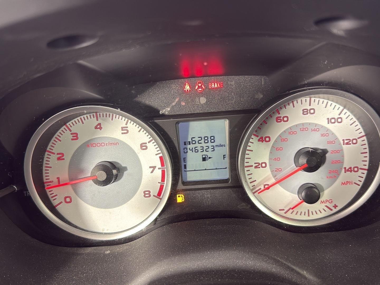 Used 2013 Dark Gray Metallic Subaru 2.0i image 4