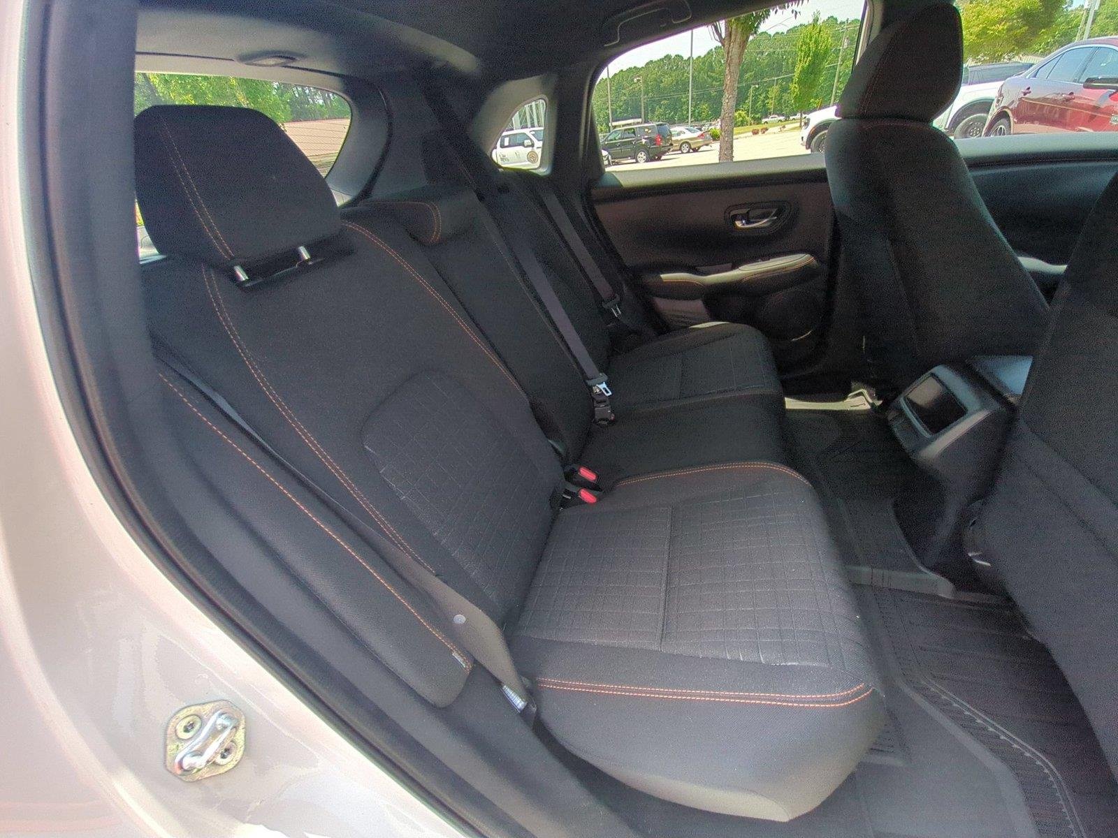 Used 2024 Platinum White Pearl Honda Sport image 34