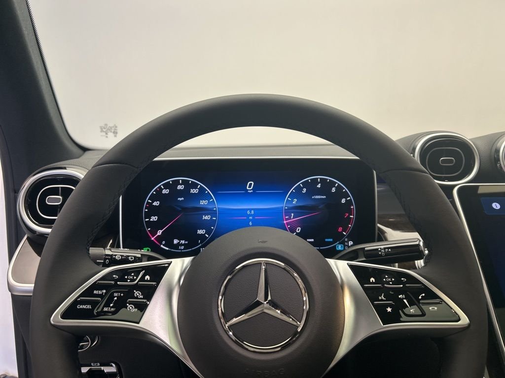 Used 2026 Polar White Mercedes-Benz GLC 300 image 13