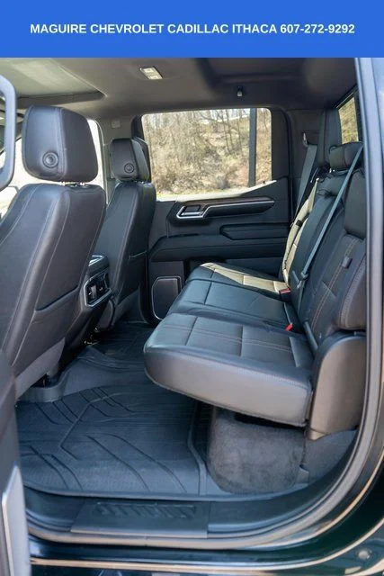 Used 2022 Black Chevrolet High Country image 12