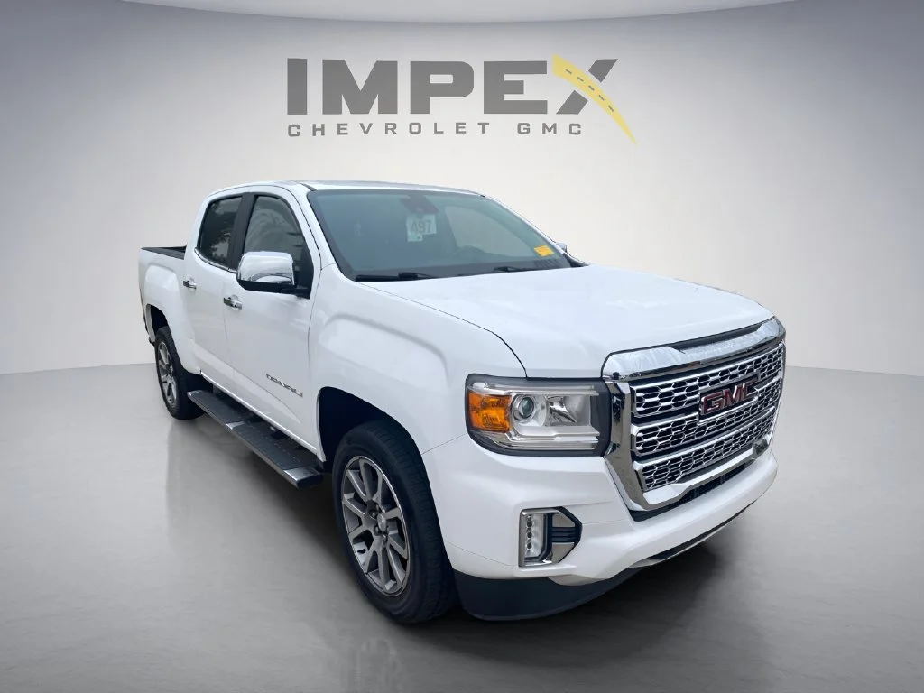 Used 2022 SUMMIT WHITE GMC 4WD Denali image 7