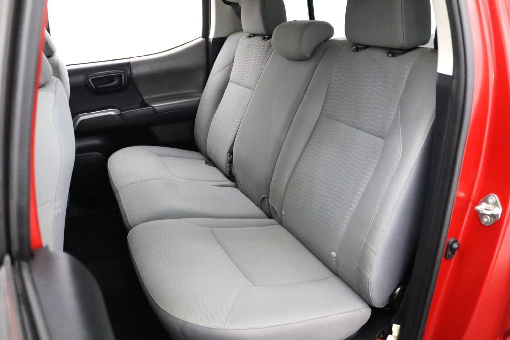 2019 Toyota Tacoma SR5 - Photo 12
