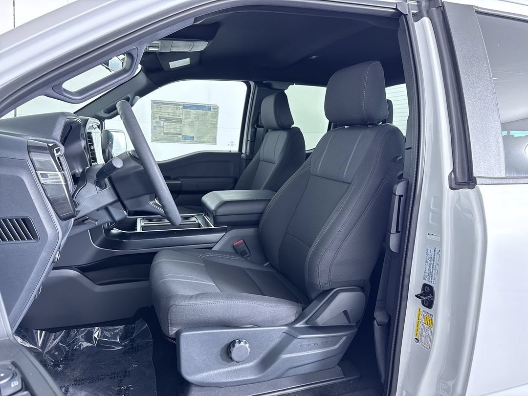 New 2026 Oxford White Ford STX image 15