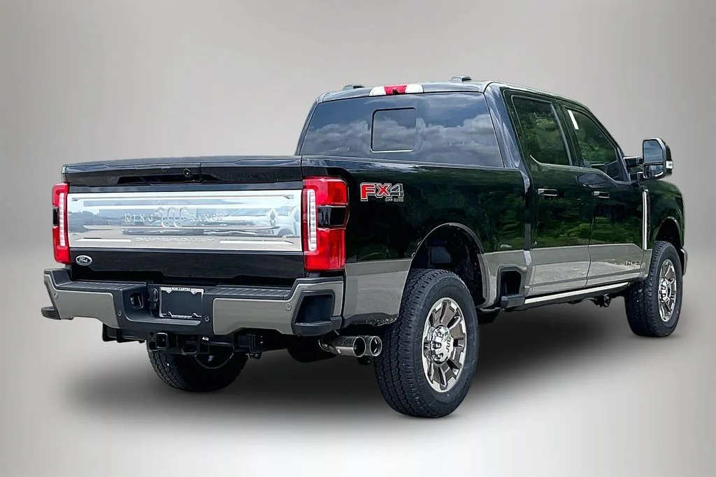 New 2026 Ford Super Duty F-250 King Ranch 4D Crew Cab