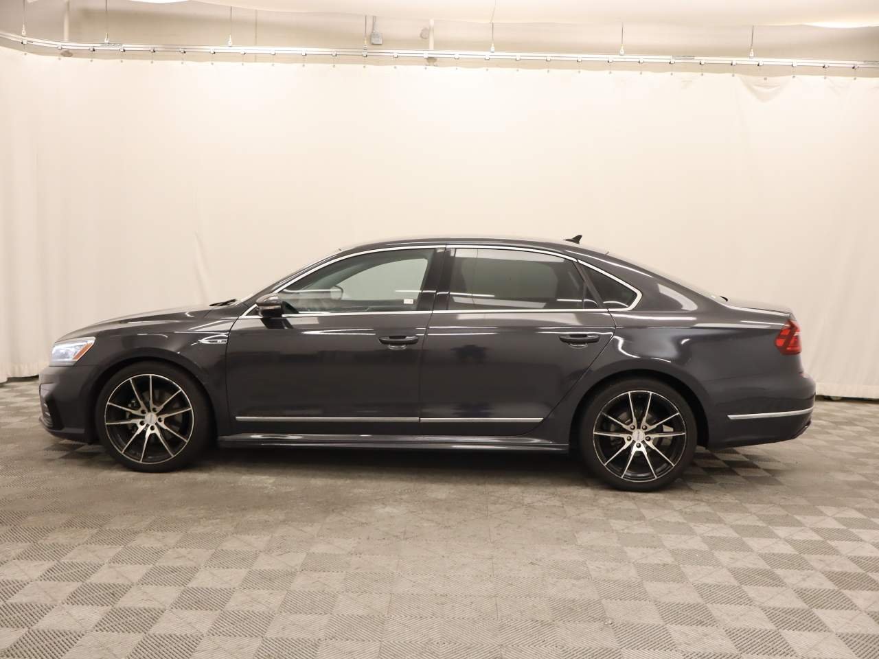 1VWDT7A35HC065878