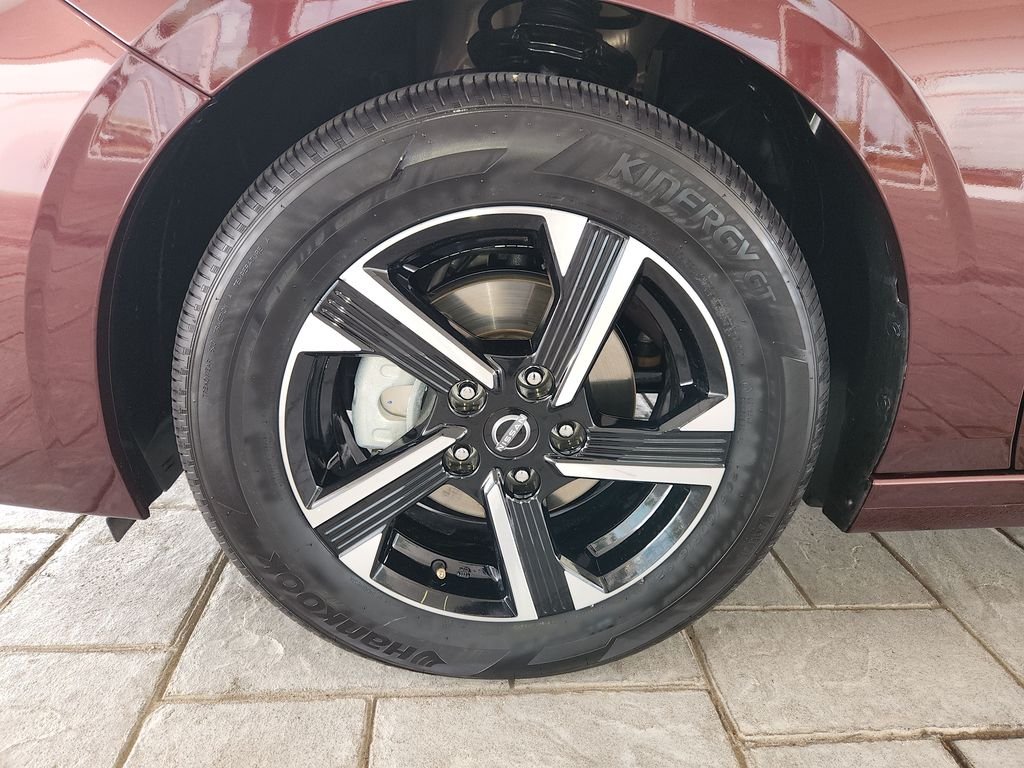 Used 2025 Red Nissan SV image 30