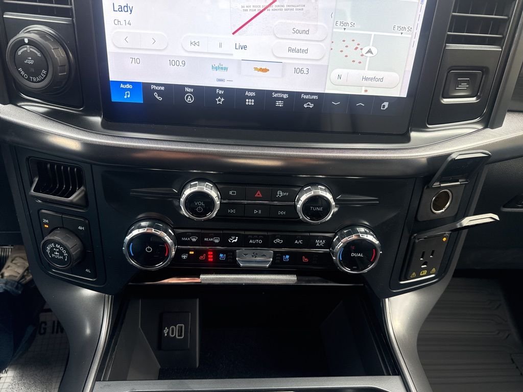 New 2026 Carbonized Gray Metallic Ford Lariat image 25