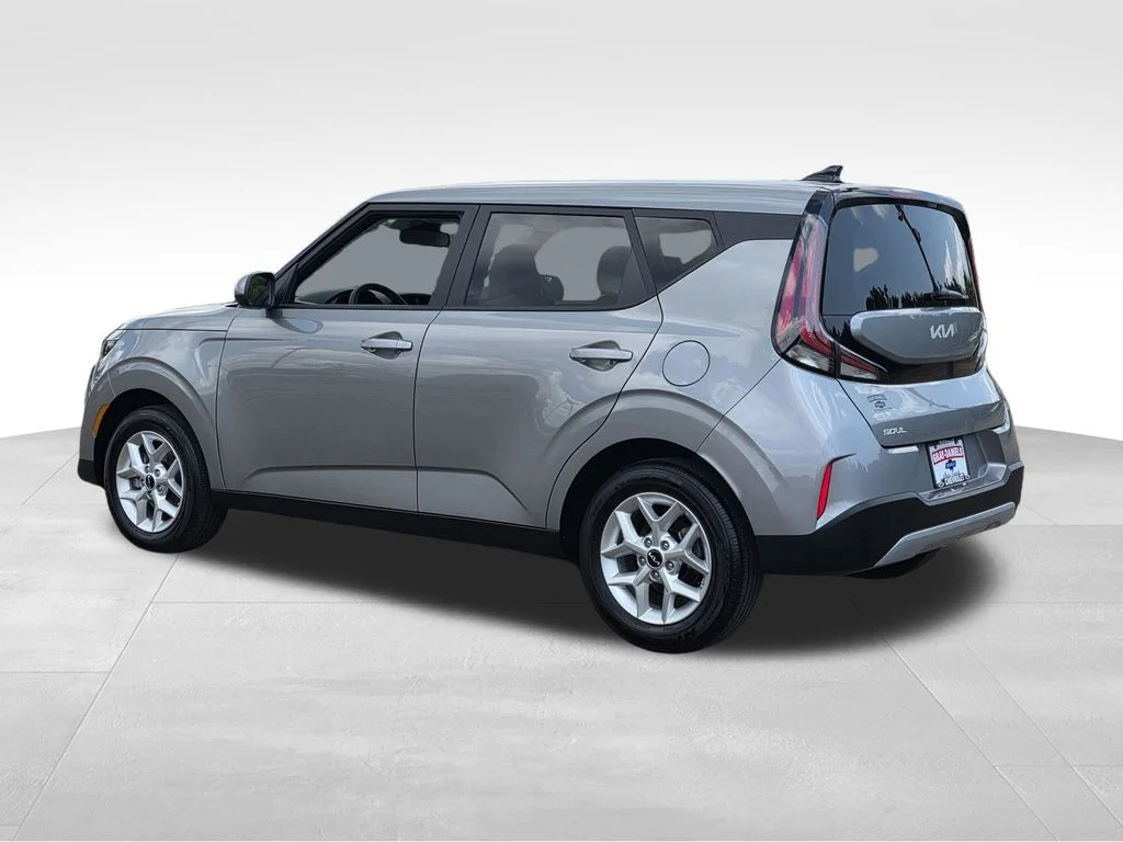 Used 2025 Gray Kia LX image 8