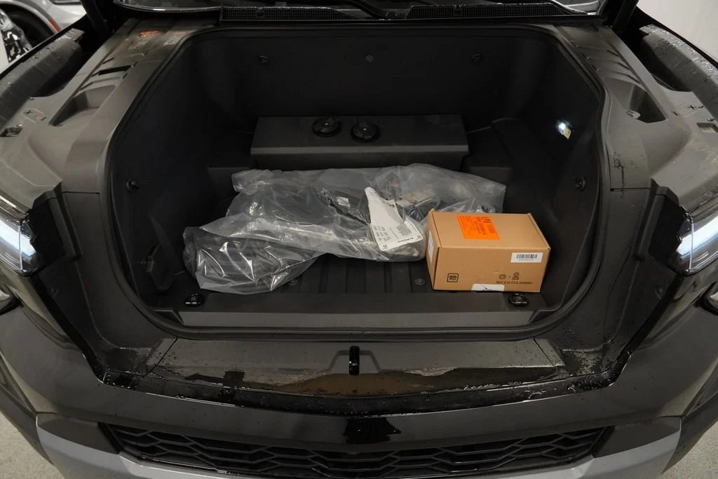 New 2026 Black Chevrolet LT - Extended Range image 36