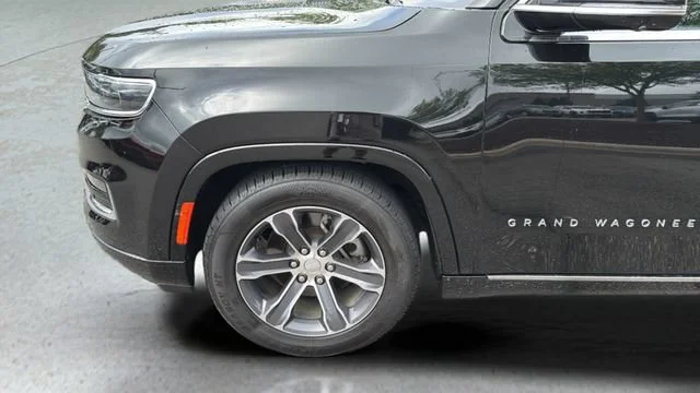 Used 2024 Black Jeep BASE image 39