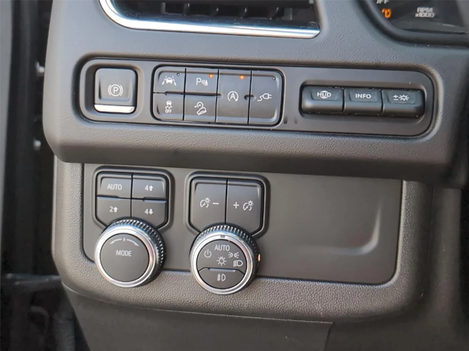 Used 2021 MIDNIGHT BLUE METALLIC GMC AT4 image 32