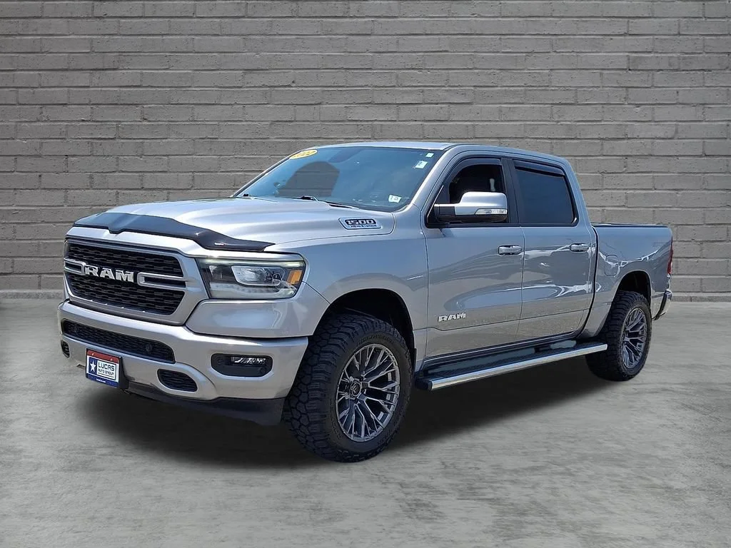 Used 2022 Billet Silver Metallic Clearcoat Ram Big Horn image 6