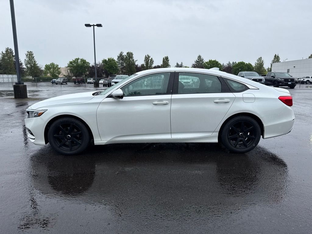 Used 2019 Platinum White Pearl Honda LX image 4