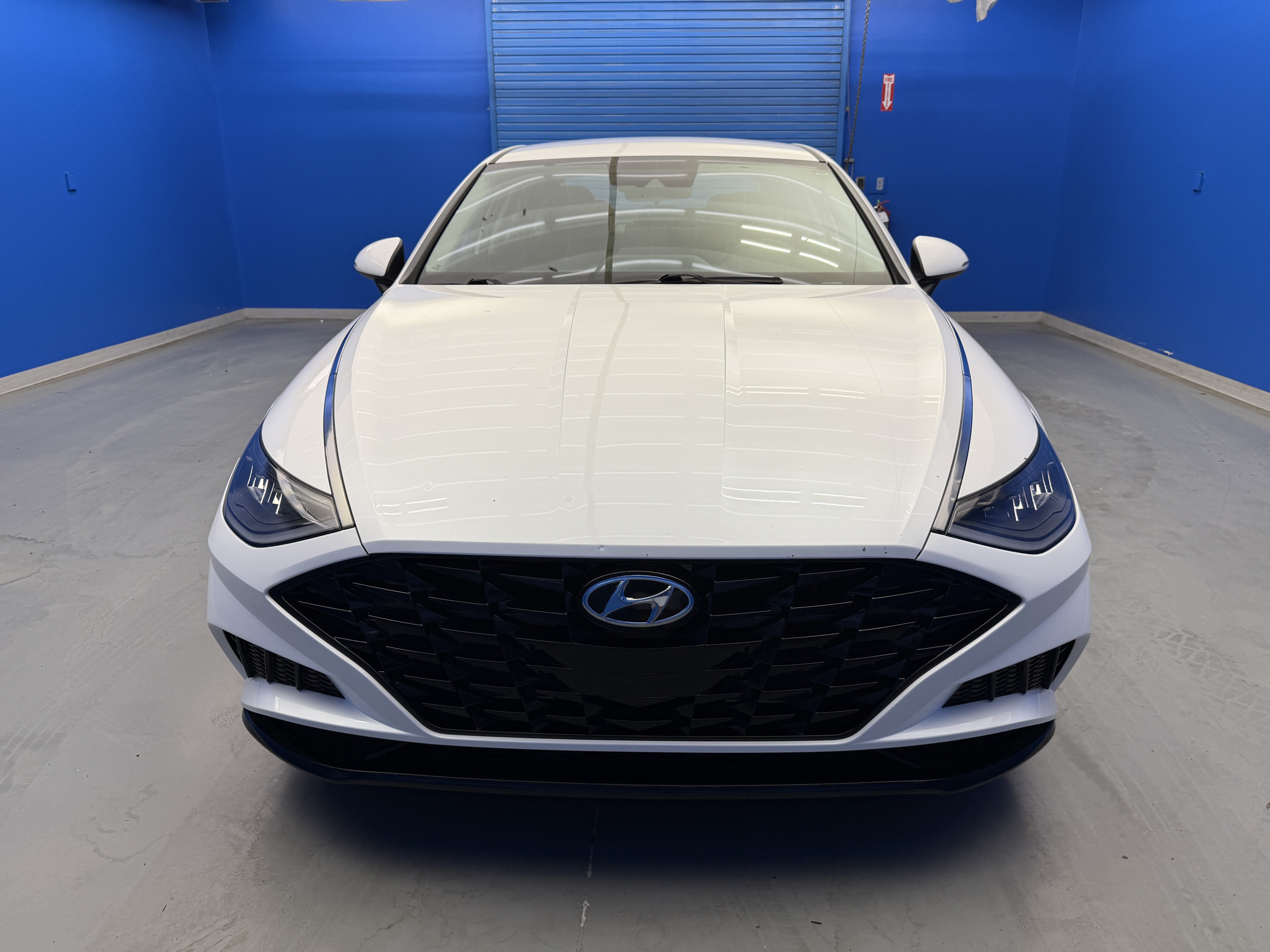 Used 2021 Quartz White Hyundai SEL image 3