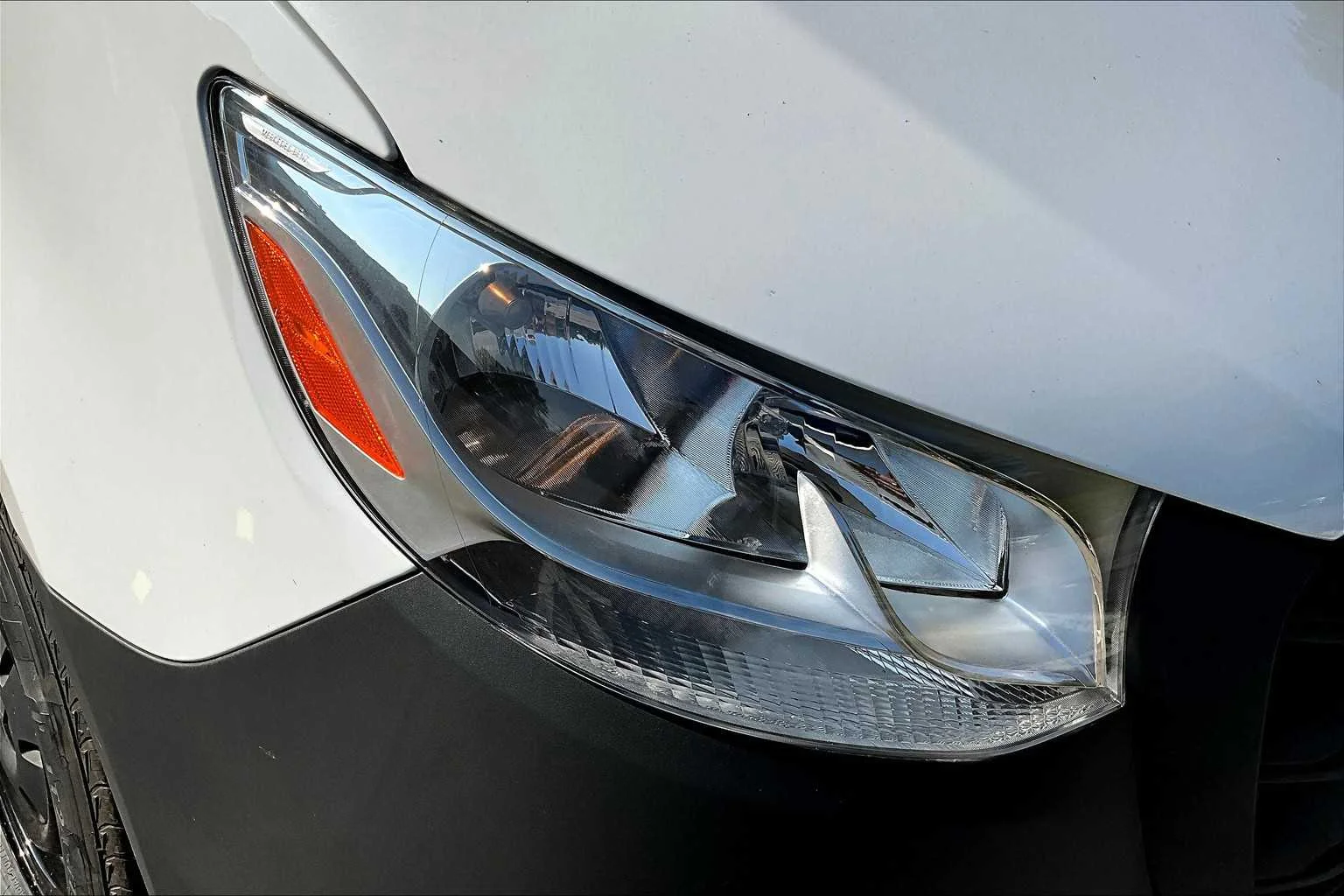 New 2025 Arctic White Mercedes-Benz  image 16