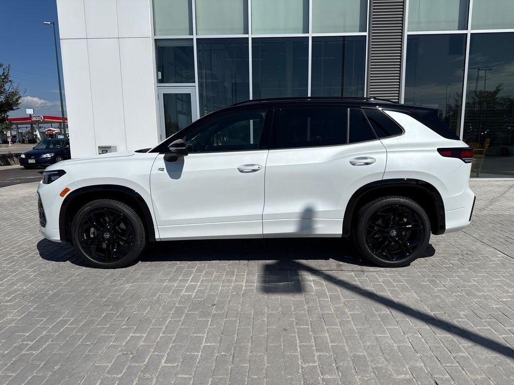New 2026 Opal Volkswagen 2.0T SE R-Line Black image 2