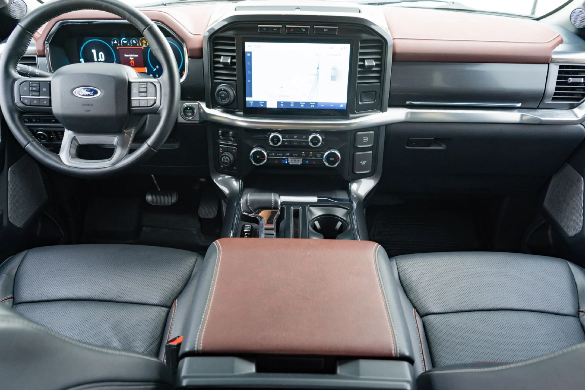 Used 2023 Gray Ford Lariat image 21